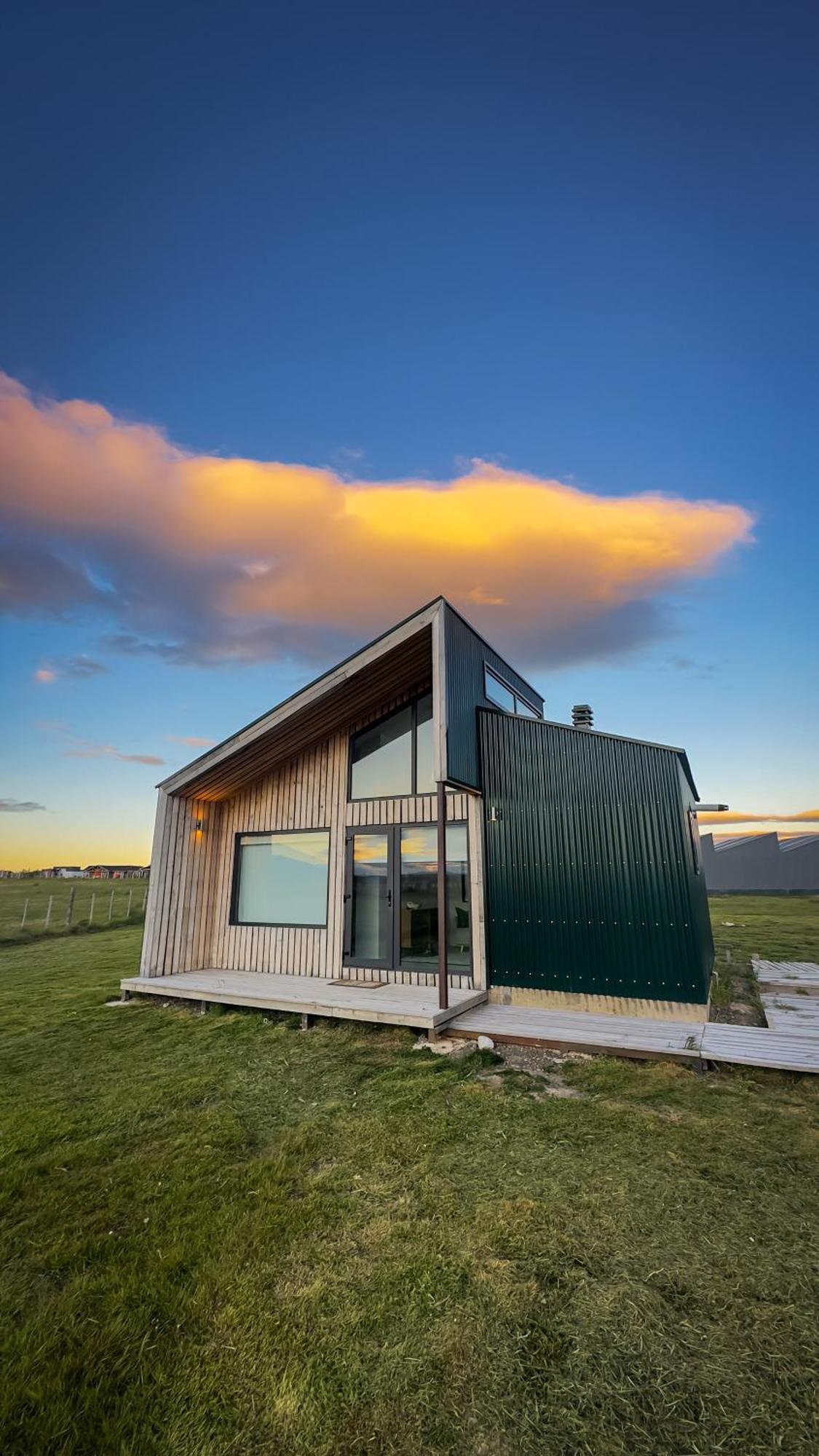 Cabana Julian Elias Verde Puerto Natales Exterior photo