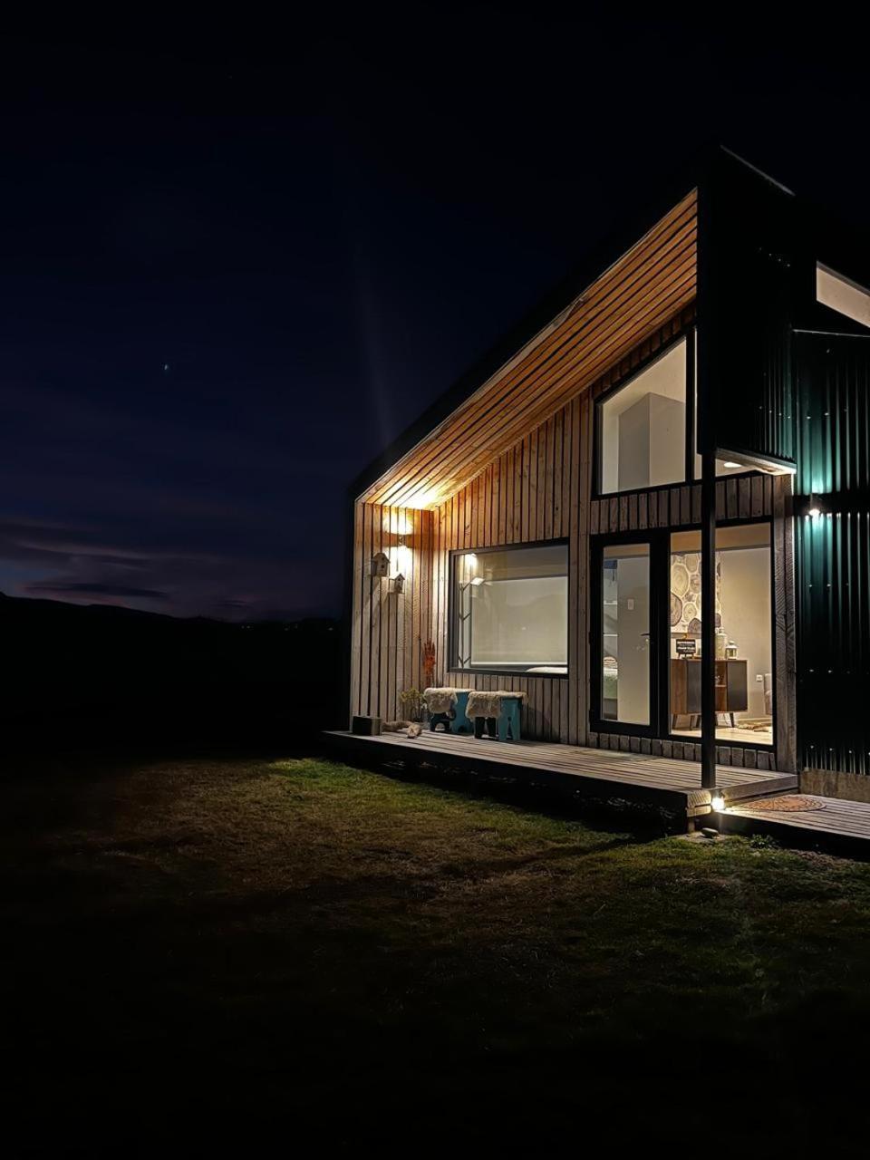 Cabana Julian Elias Verde Puerto Natales Exterior photo